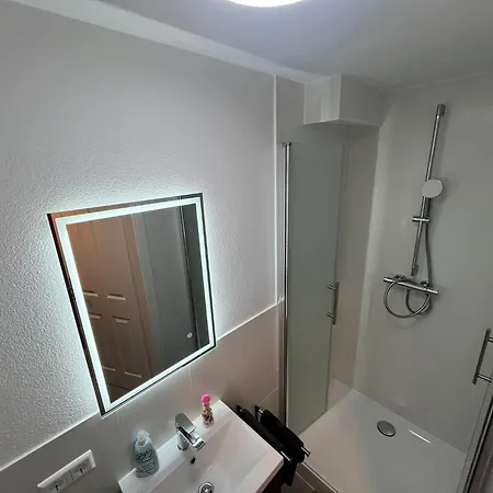 Hub 14 - Mit Balkon *