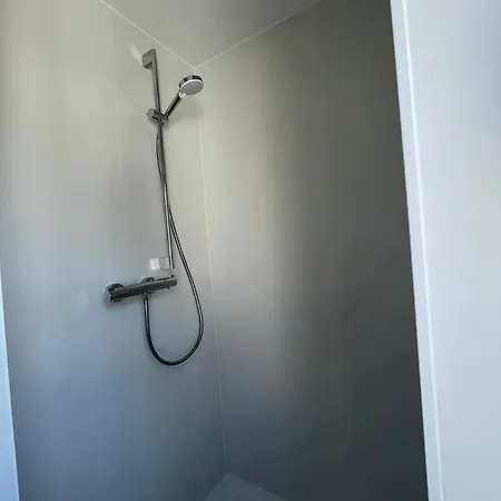 Hub 14 - Mit Balkon Hostal Karlsruhe